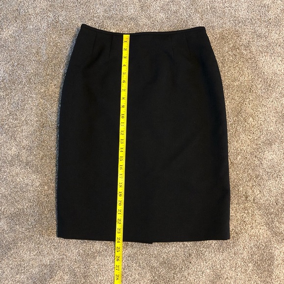 Kasper Pencil Straight Skirt Size 8 Official Classic Black - Picture 3 of 8